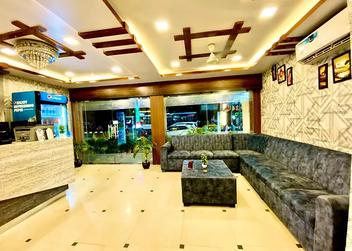 Hotel Sky Park Shamshabad